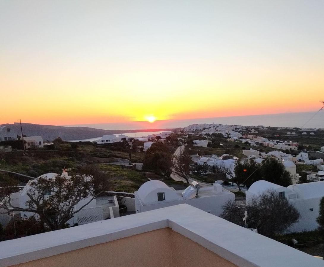 Panorama Oia Apartments Exterior photo